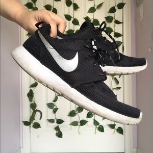 Nike Roshes